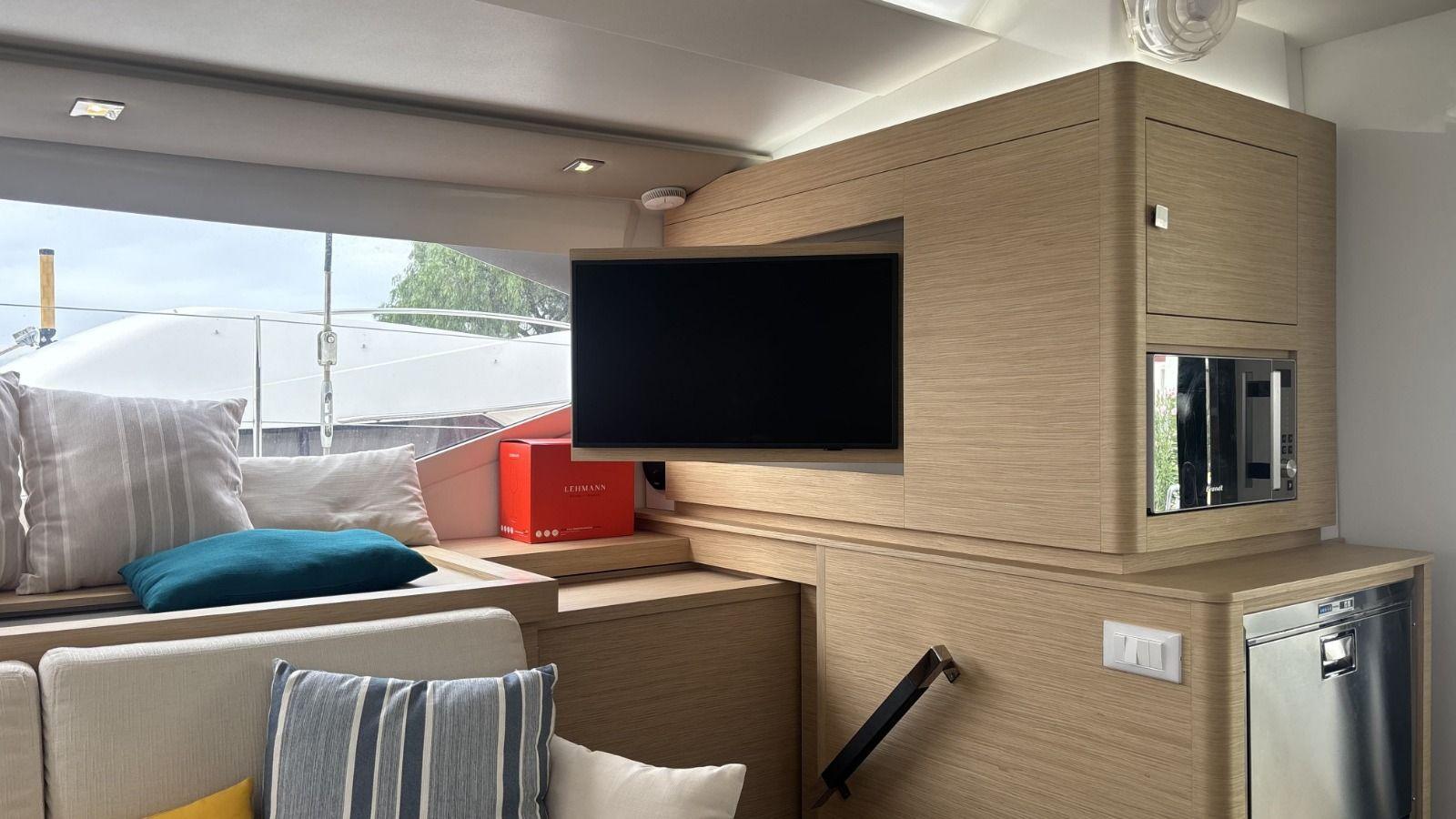 6to0L_fountaine_pajot_astrea_42_2024_4_.jpg