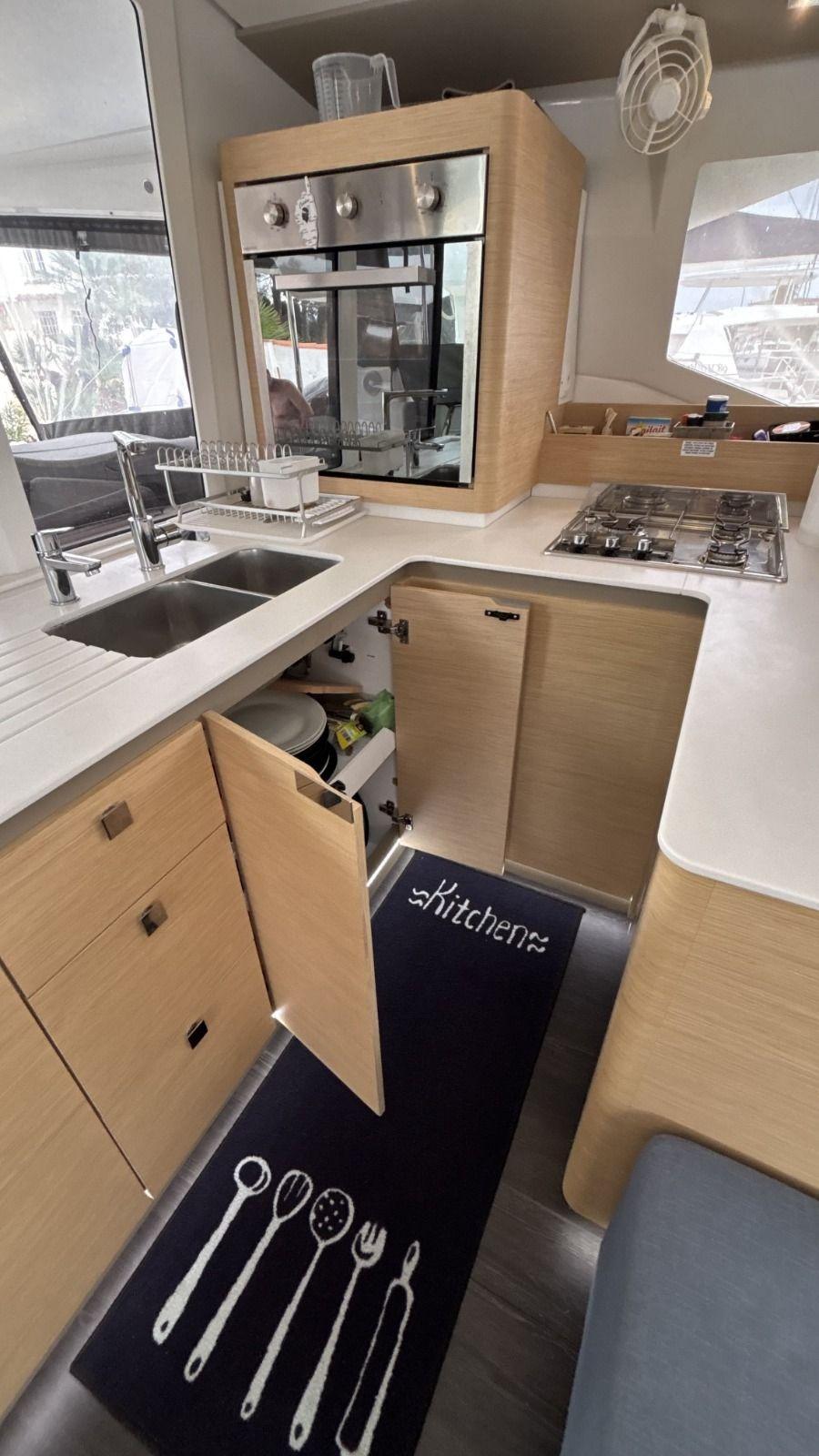 kiMaJ_fountaine_pajot_astrea_42_2024_7_.jpg